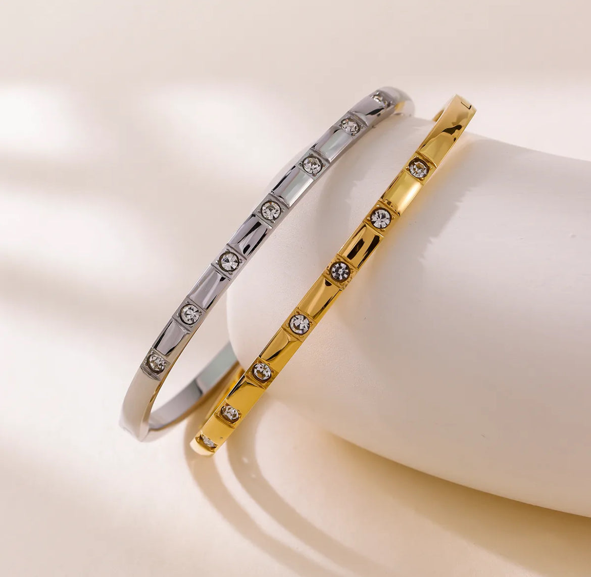 ESCLAVA BUSSUM SILVER
